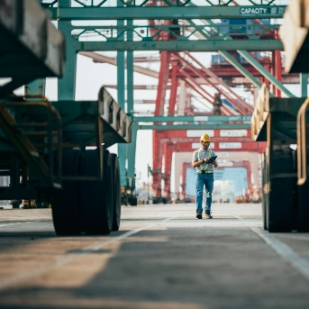 worker in logistic area G